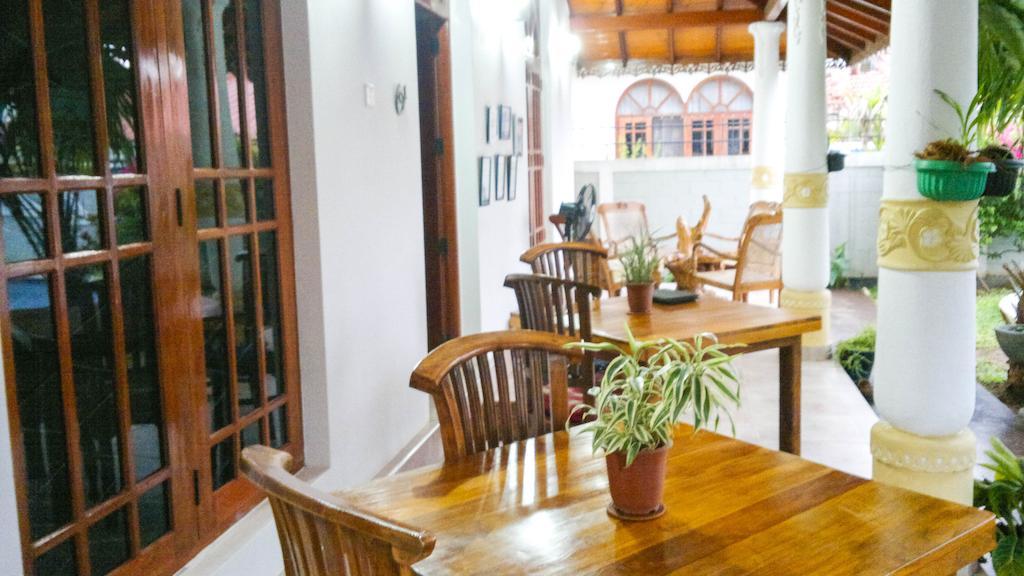 Serendib Guest House Negombo Bagian luar foto