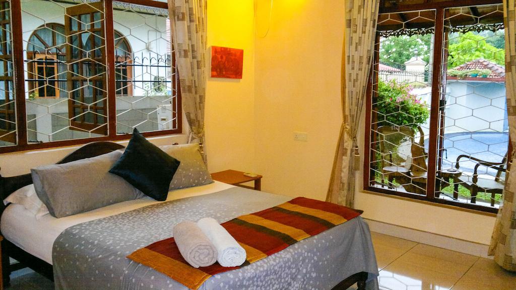Serendib Guest House Negombo Bagian luar foto