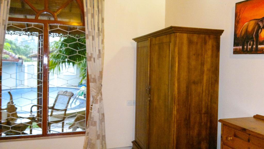 Serendib Guest House Negombo Bagian luar foto