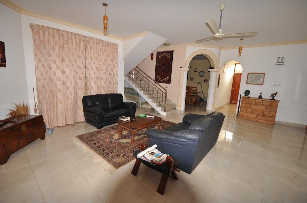 Serendib Guest House Negombo Bagian luar foto